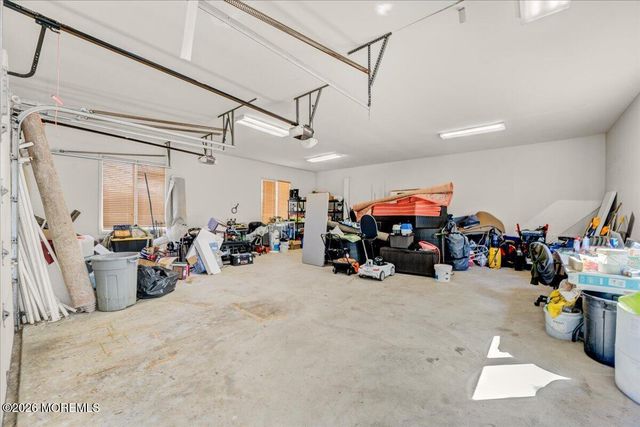 5 Cherry Point Court, Morganville, NJ 07751