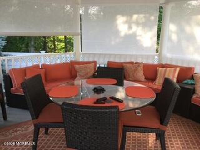 5 Cherry Point Court, Morganville, NJ 07751