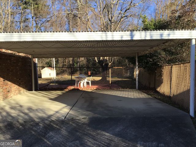 6776 Tralee Drive, Lithia Springs, GA 30122