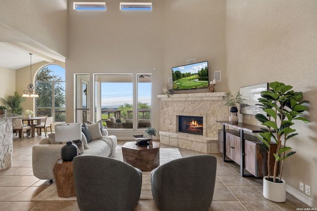 426 Pueblo Pintado, Helotes, TX 78023
