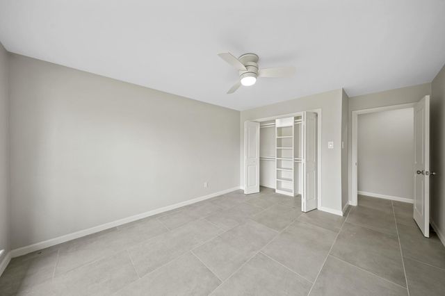 2261 Riverside Drive, West Columbia, TX 77486