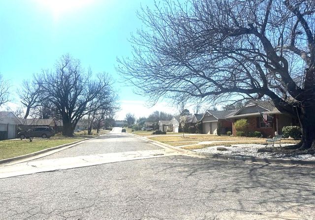 5214 N Miller Place, Oklahoma City, OK 73112