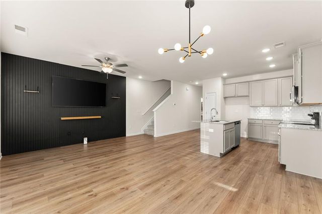 76 Regent Park, Hoschton, GA 30548