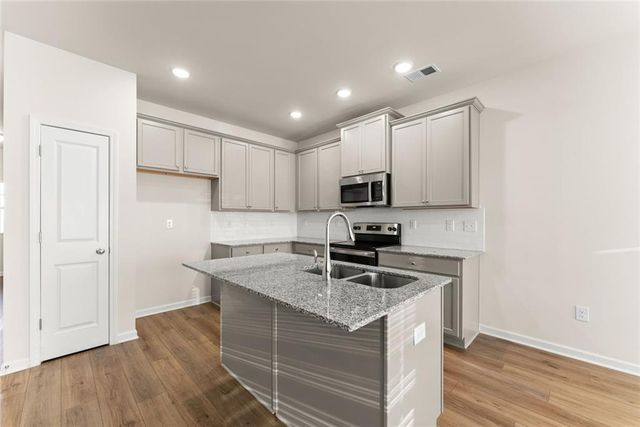 76 Regent Park, Hoschton, GA 30548