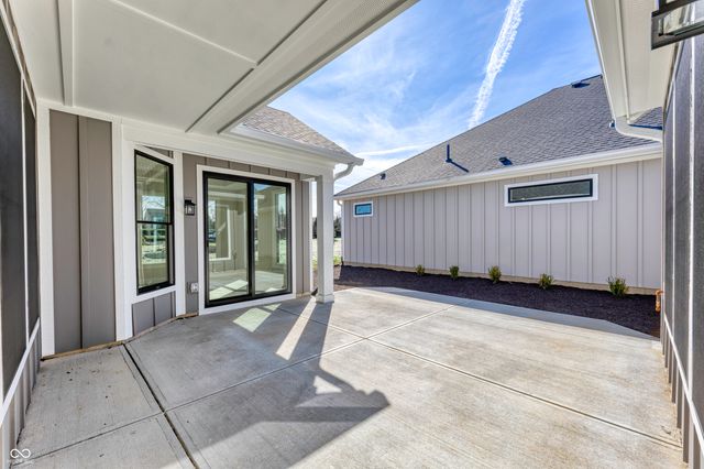 16098 Quarter Pole Lane, Westfield, IN 46074