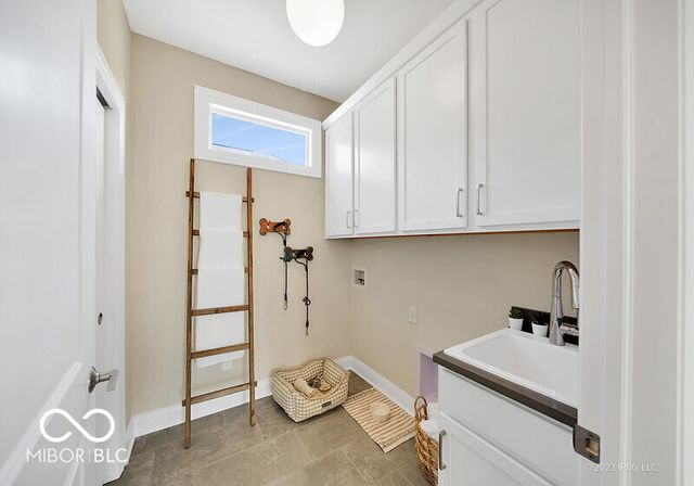 16098 Quarter Pole Lane, Westfield, IN 46074