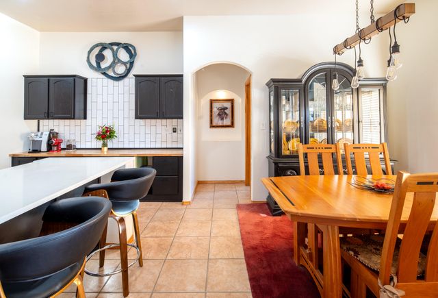 7000 Vatapa Road NE, Rio Rancho, NM 87144