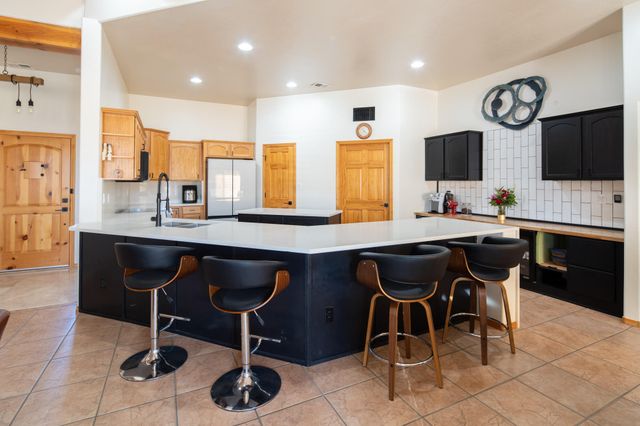 7000 Vatapa Road NE, Rio Rancho, NM 87144