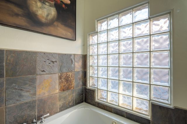 7000 Vatapa Road NE, Rio Rancho, NM 87144