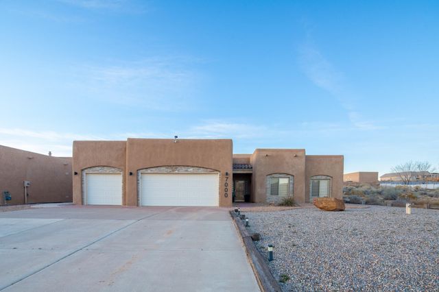 7000 Vatapa Road NE, Rio Rancho, NM 87144