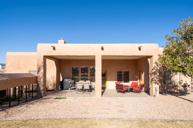 7000 Vatapa Road NE, Rio Rancho, NM 87144