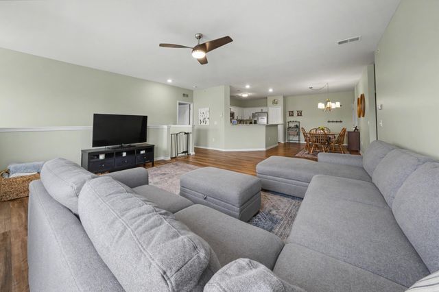 9836 Ridge Run Street, Howell, MI 48855