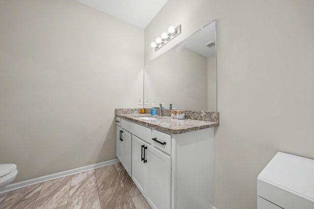 9836 Ridge Run Street, Howell, MI 48855