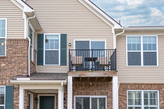 9836 Ridge Run Street, Howell, MI 48855