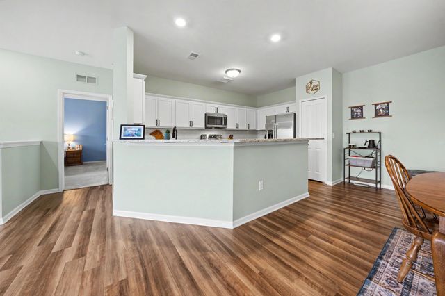 9836 Ridge Run Street, Howell, MI 48855