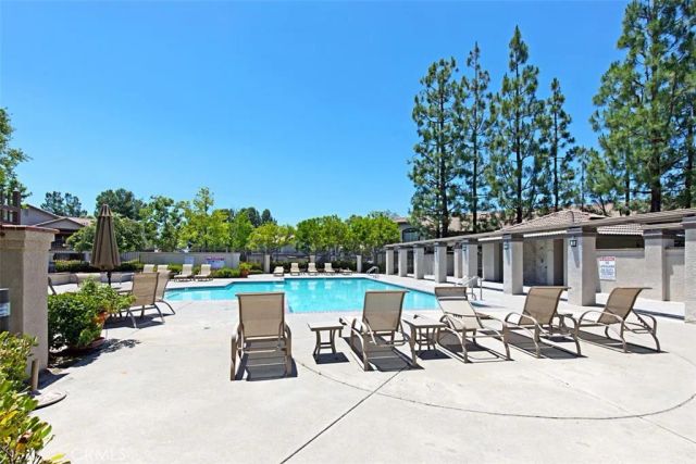 151 Chaumont, Lake Forest, CA 92610
