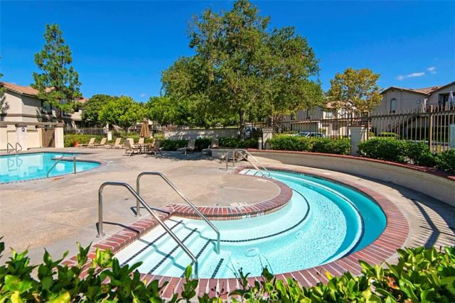 151 Chaumont, Lake Forest, CA 92610