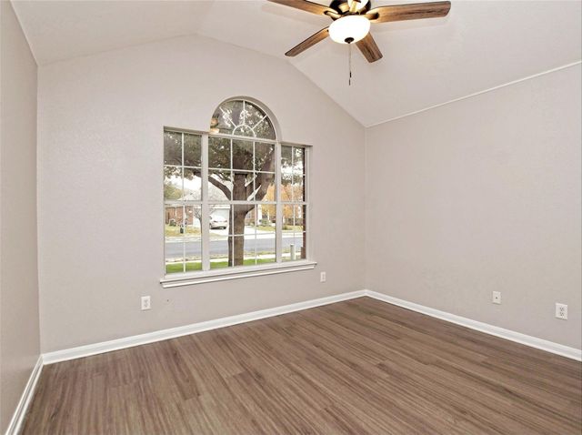 913 Old Wick Castle WAY, Pflugerville, TX 78660