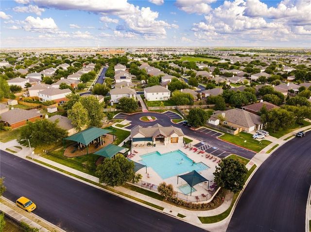 913 Old Wick Castle WAY, Pflugerville, TX 78660