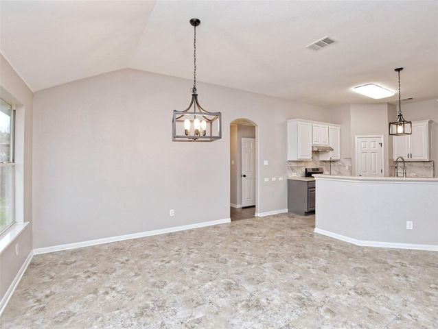 913 Old Wick Castle WAY, Pflugerville, TX 78660