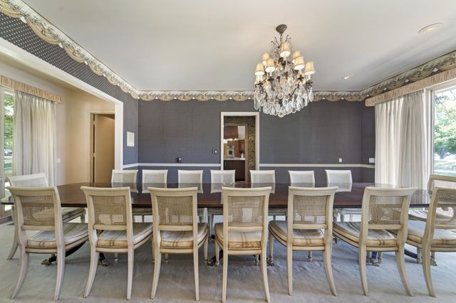 215 Hickory Ln, Smithville, TN 37166