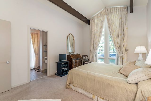 215 Hickory Ln, Smithville, TN 37166