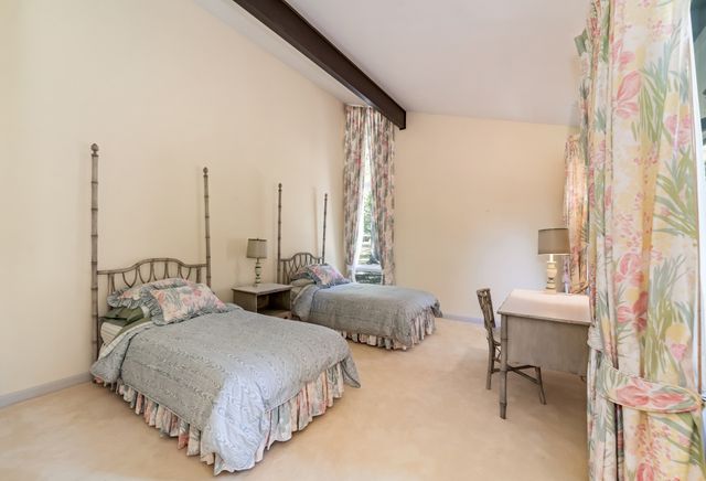 215 Hickory Ln, Smithville, TN 37166