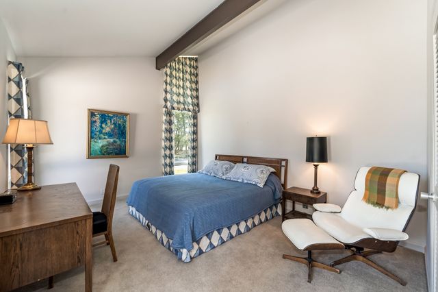 215 Hickory Ln, Smithville, TN 37166