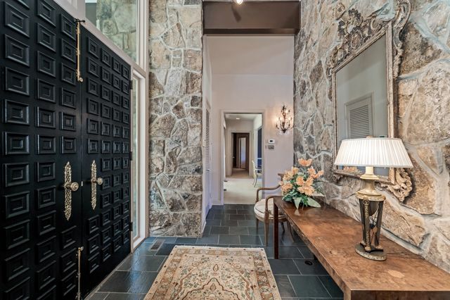 215 Hickory Ln, Smithville, TN 37166