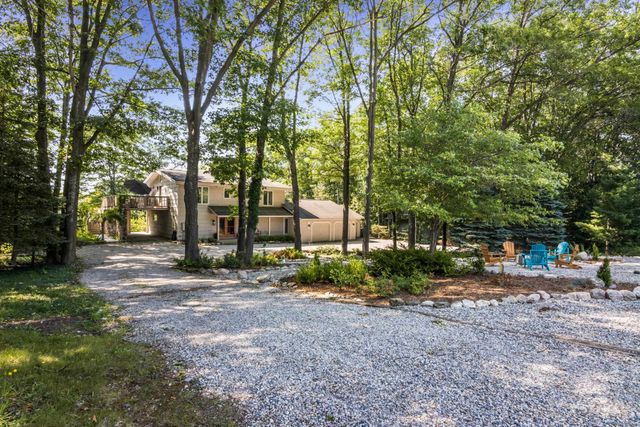 4340 S Sugar Loaf Mountain Road, Cedar, MI 49621