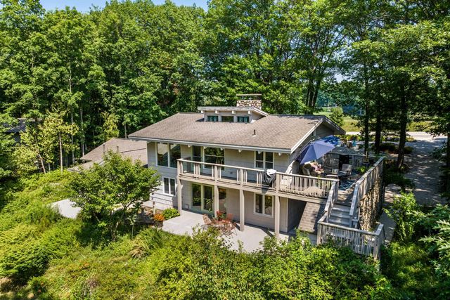 4340 S Sugar Loaf Mountain Road, Cedar, MI 49621