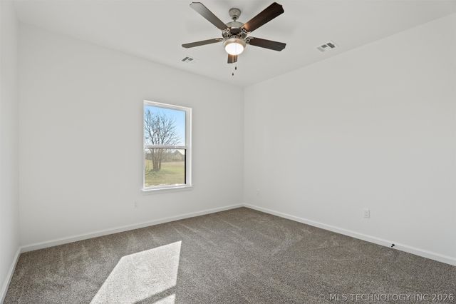 145 S 427 Road, Pryor, OK 74361