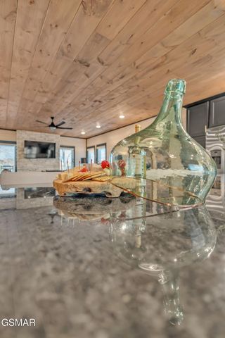 368 Rambling Creek Way, Sevierville, TN 37862