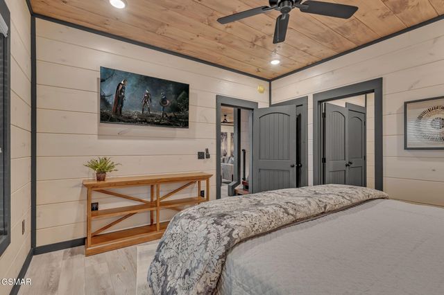 368 Rambling Creek Way, Sevierville, TN 37862