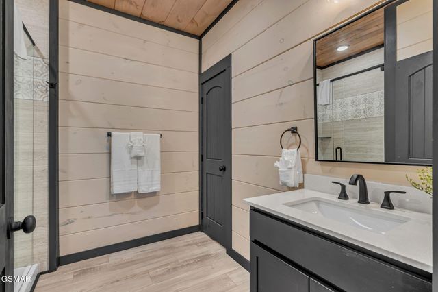 368 Rambling Creek Way, Sevierville, TN 37862