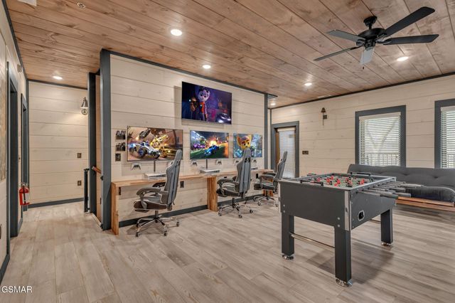 368 Rambling Creek Way, Sevierville, TN 37862