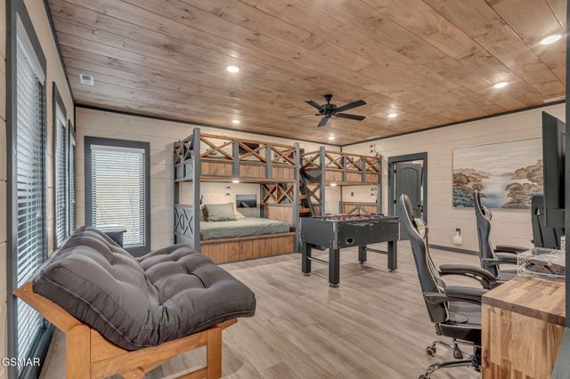 368 Rambling Creek Way, Sevierville, TN 37862