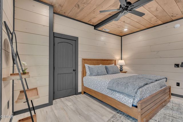 368 Rambling Creek Way, Sevierville, TN 37862