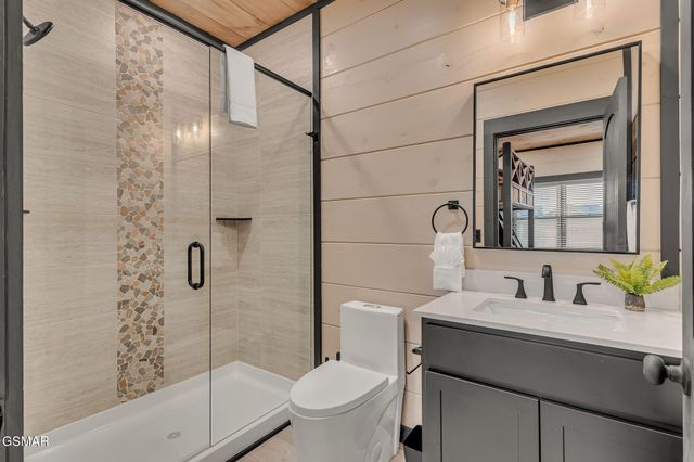 368 Rambling Creek Way, Sevierville, TN 37862