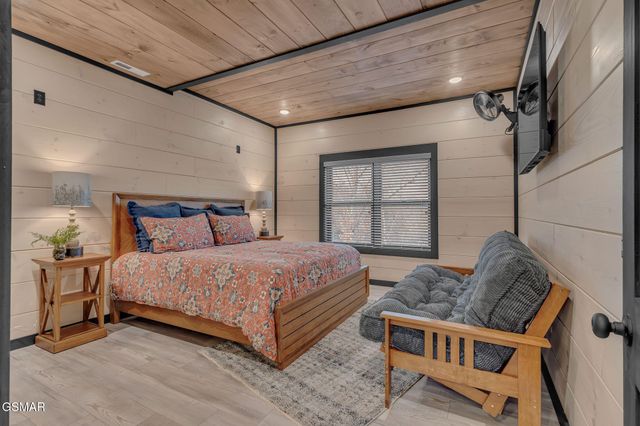 368 Rambling Creek Way, Sevierville, TN 37862