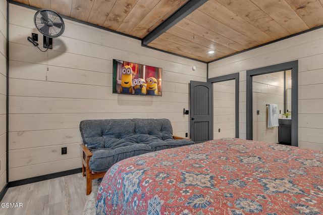 368 Rambling Creek Way, Sevierville, TN 37862