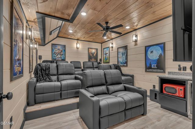 368 Rambling Creek Way, Sevierville, TN 37862