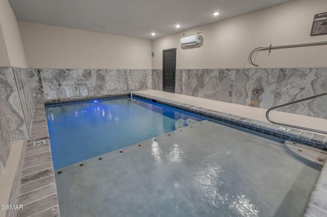 368 Rambling Creek Way, Sevierville, TN 37862