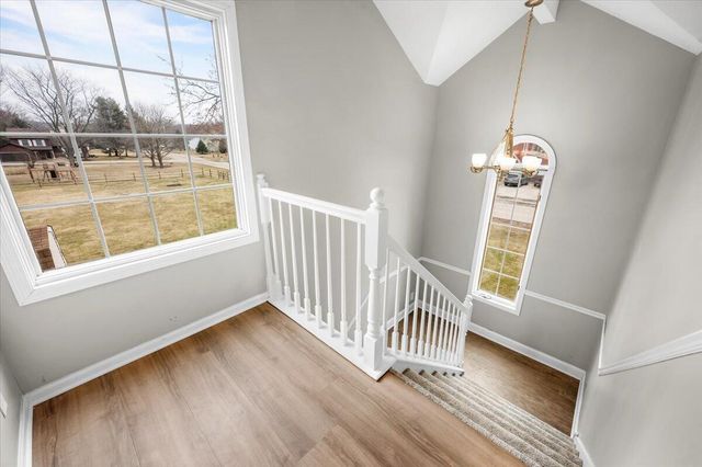 5406 W Valley Drive, Richmond, IL 60071