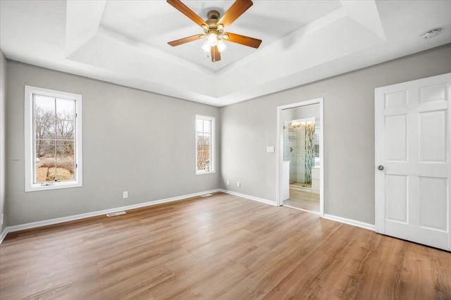 5406 W Valley Drive, Richmond, IL 60071