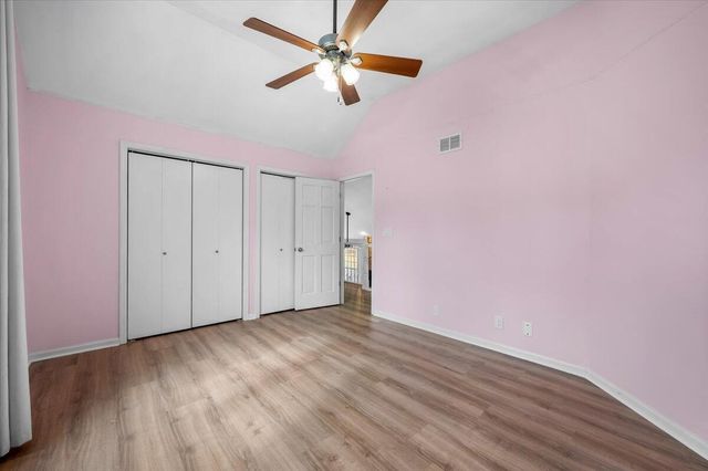 5406 W Valley Drive, Richmond, IL 60071