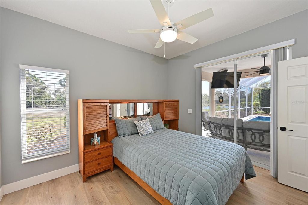 Image 18 of property listing at 12246 CLUBHOUSE DRIVE, Lakewood Ranch, FL 34202