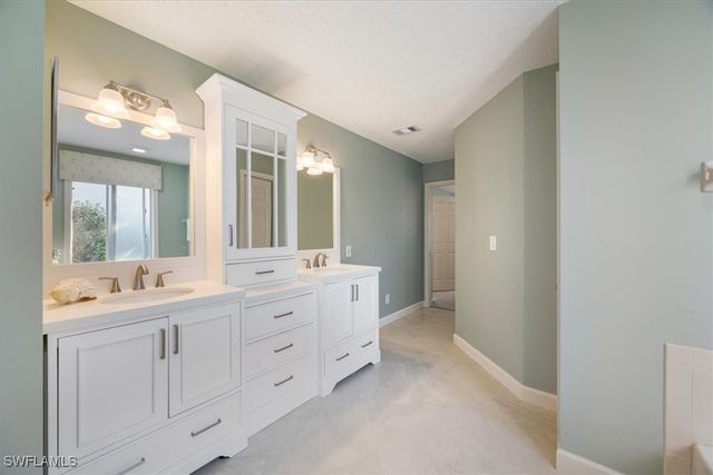 4198 Royal Wood BLVD, Naples, FL 34112