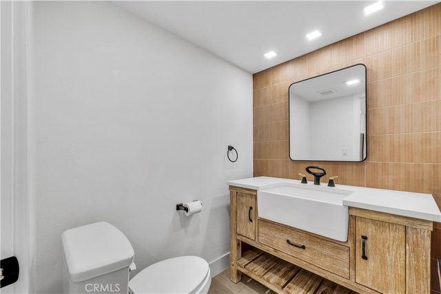 10 Starfall 11, Irvine, CA 92603