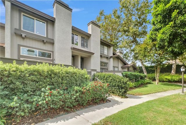 10 Starfall 11, Irvine, CA 92603
